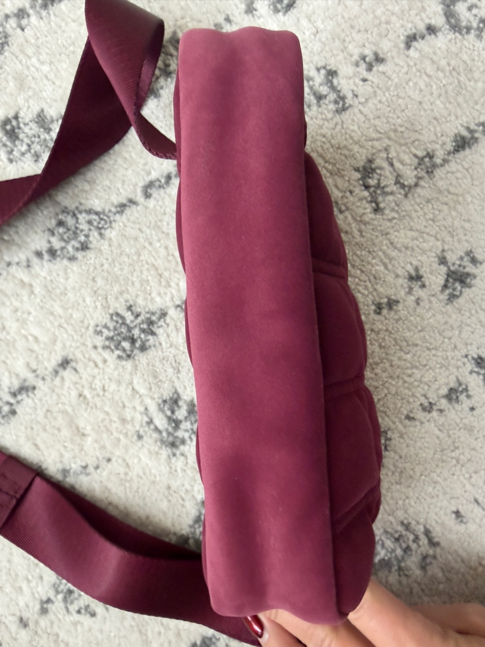 Lululemon Limited Edition Velour Quilted Burgundy Belt Bag with Gold Accent - Picture 7 of 13